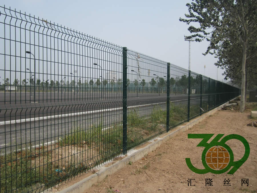 廠區(qū)圍墻圍網(wǎng)