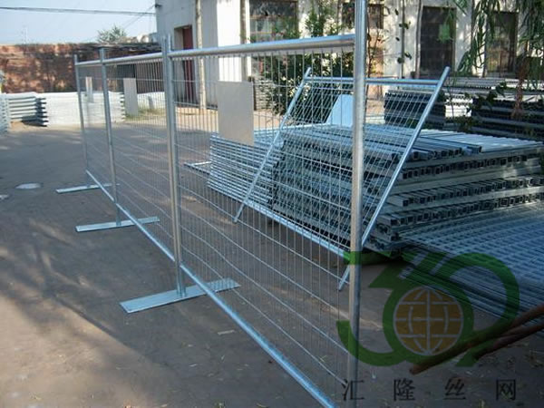 鐵藝移動護欄網(wǎng)