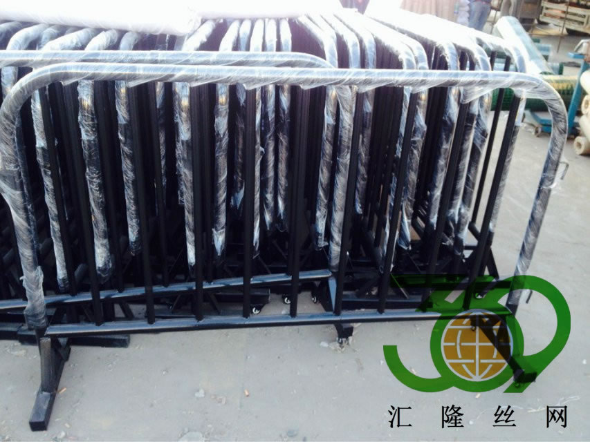 鐵藝移動護欄網(wǎng)